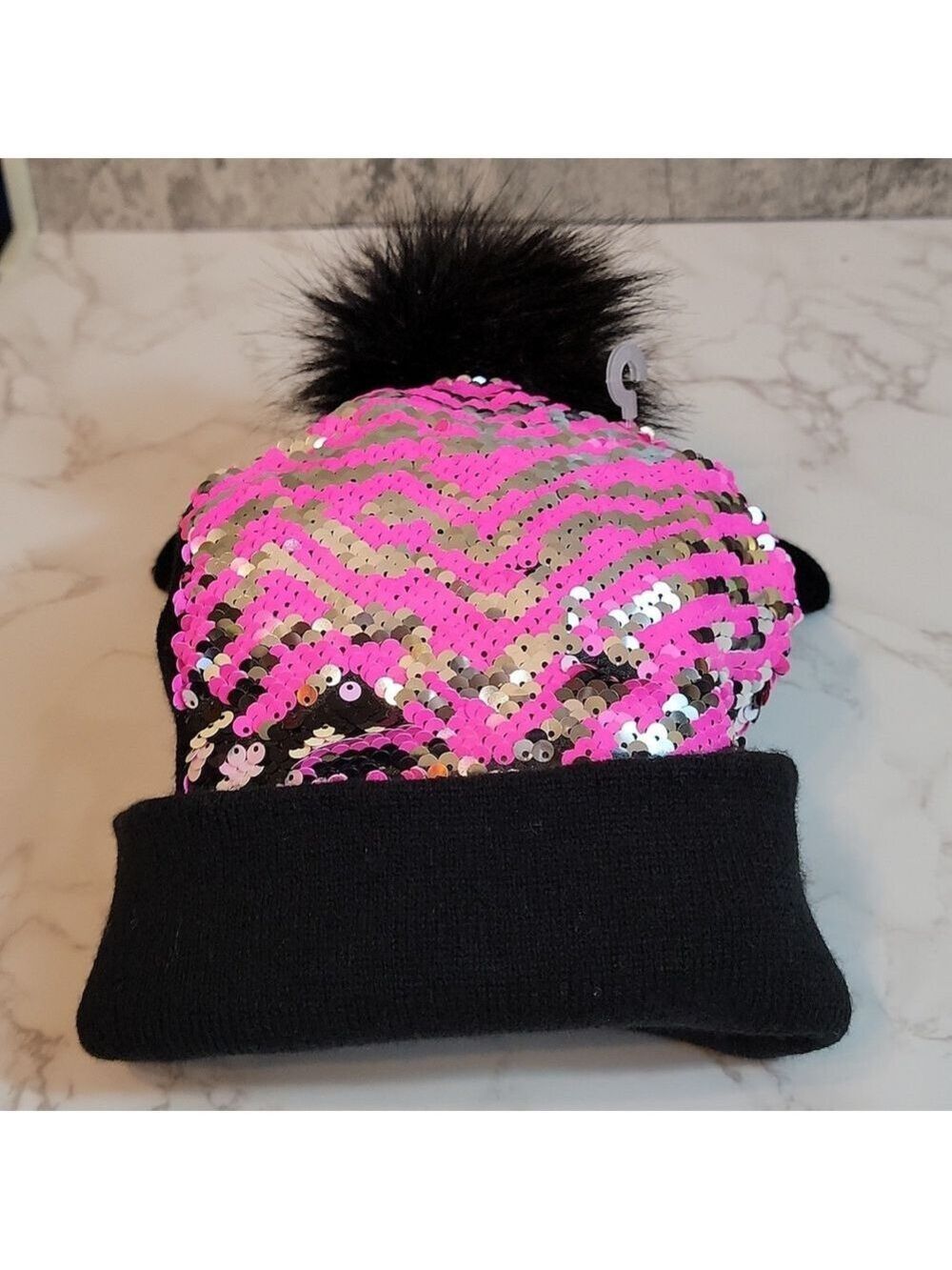 OMG pink & silver Reversible chevron pattern Sequin Hat & gloves